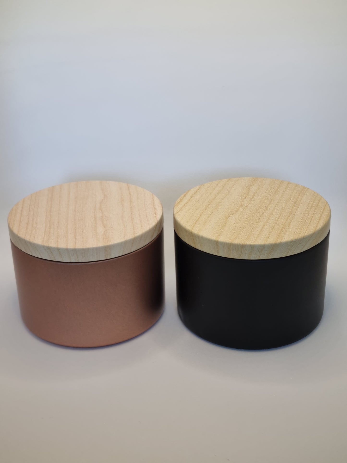 Tin Range - 190g Large Scented Candle Tin With Wood Grain Lid