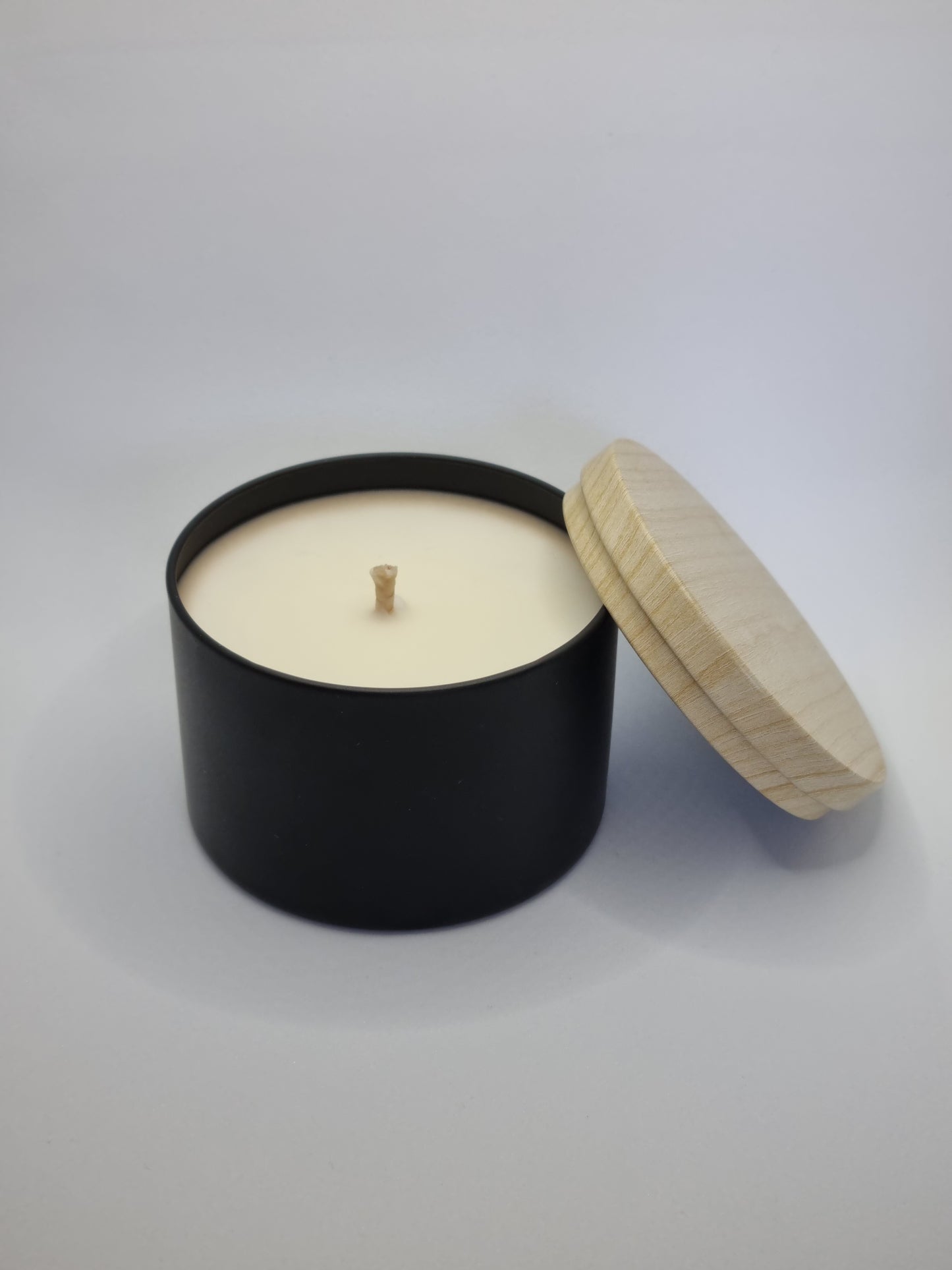 Tin Range - 190g Large Scented Candle Tin With Wood Grain Lid